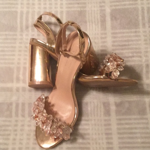 Yogi Rose Gold Heels - Picture 1 of 7